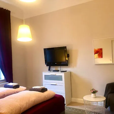VILLA HanseART Lübeck - Privatzimmer in zentraler Lage-3